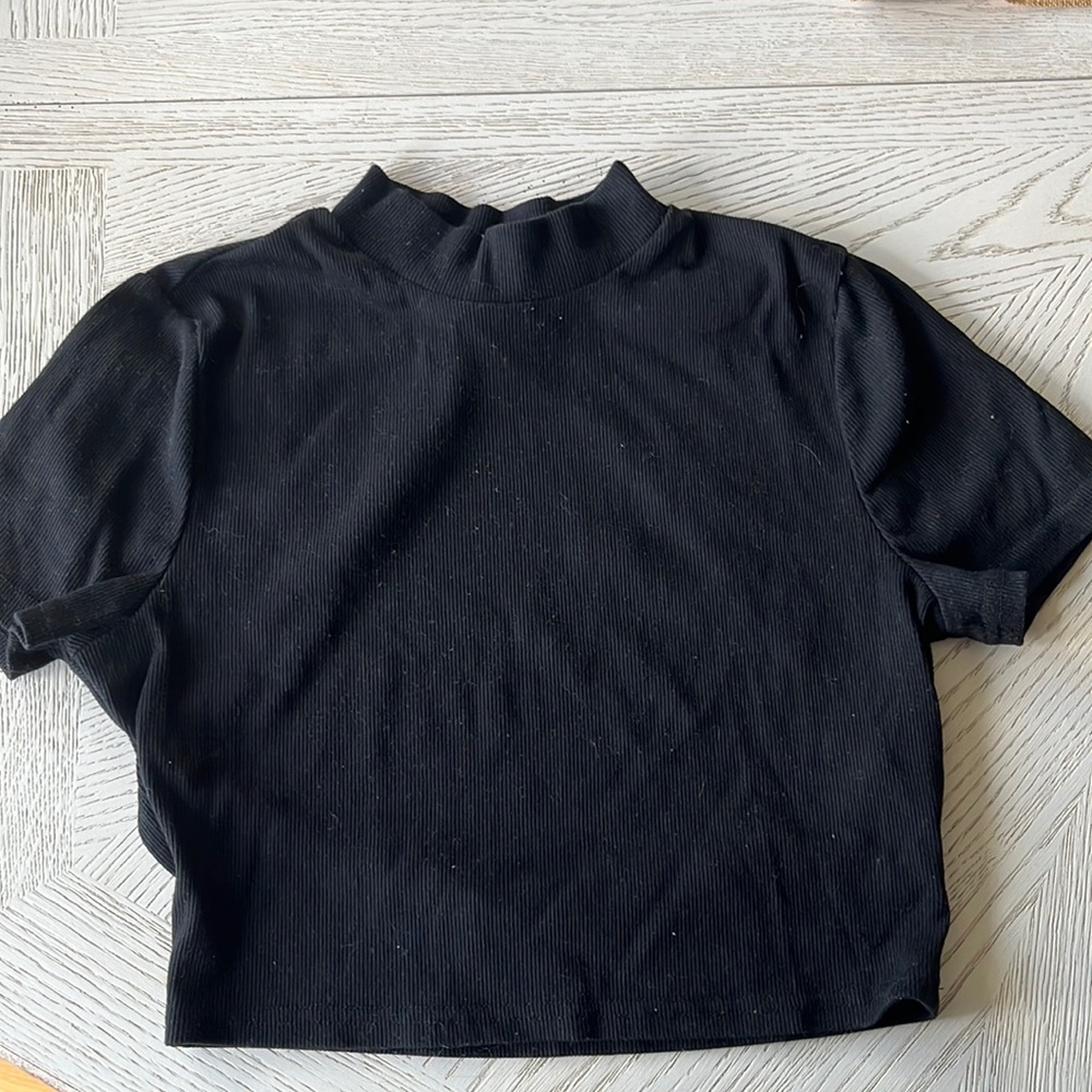 Tobi - Crop Top